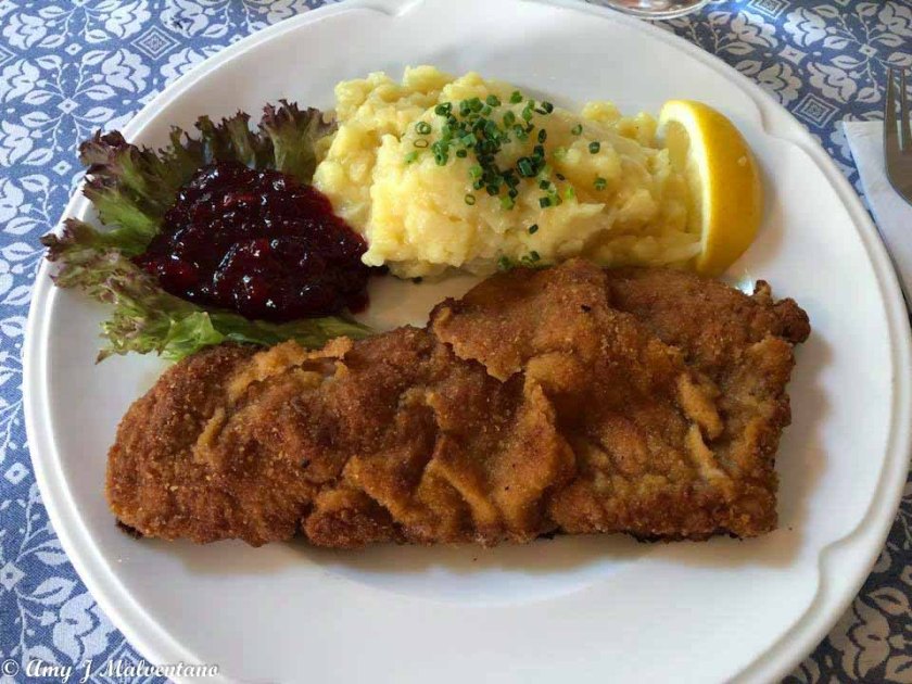 34368429_10156168536356830_8212991146658365440_n